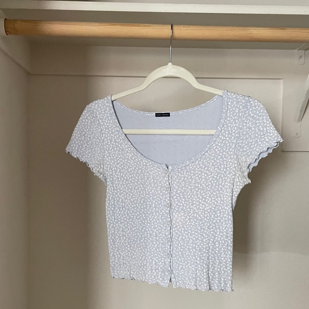 Brandy Melville: Floral Flower Blue Top